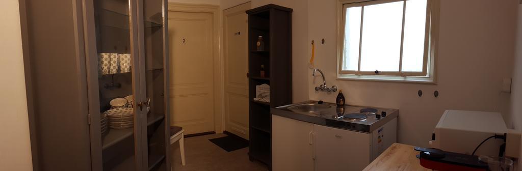 City Lodge Stay A While Зволле Экстерьер фото